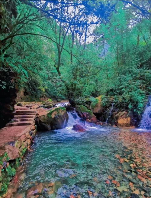 成都周边有哪些必打卡景点？-第3张图片-星月文旅