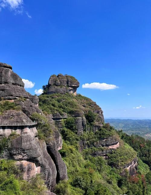 江西靠近广东有哪些好玩的景点？-第1张图片-星月文旅